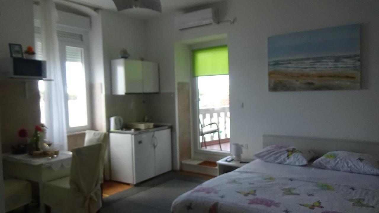 Apartmani Rina Шибеник Екстер'єр фото